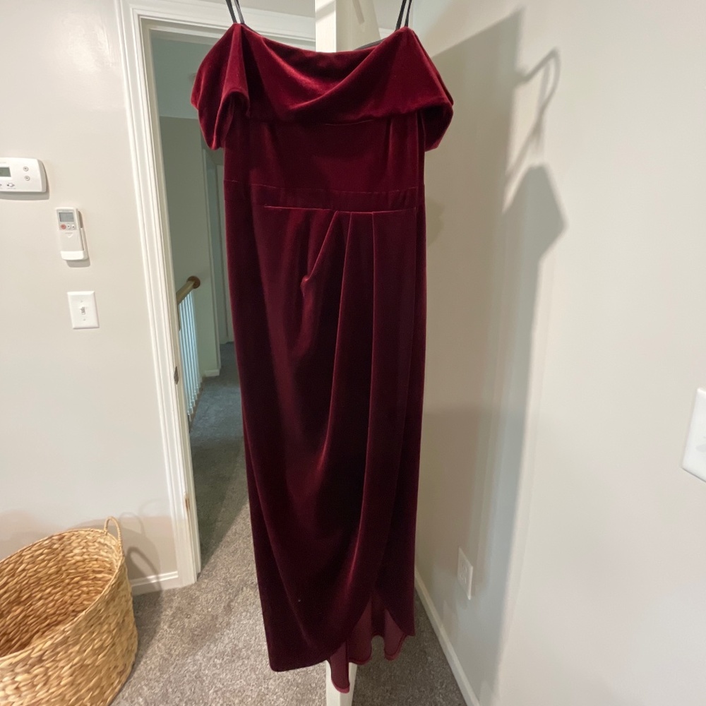 Anthropology BHLDN Edison Velvet Dress